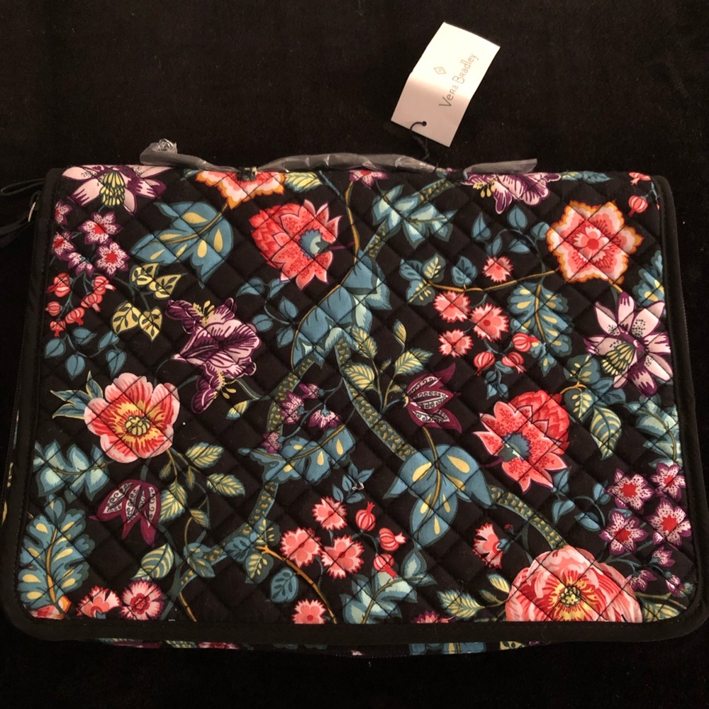 Vera Bradley jewelry organizer - Picture 2 of 6